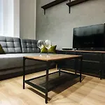 & Style Loft Zabrska Street Апартаменты *