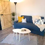 & Style Loft Zabrska Street Апартаменты Катовице